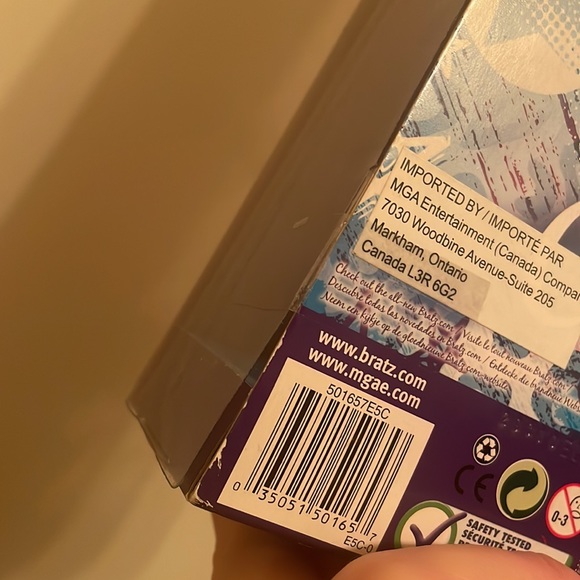 NIB Bratz Vintage Cloe 10th Anniversary Edition Sealed - Picture 15 of 17